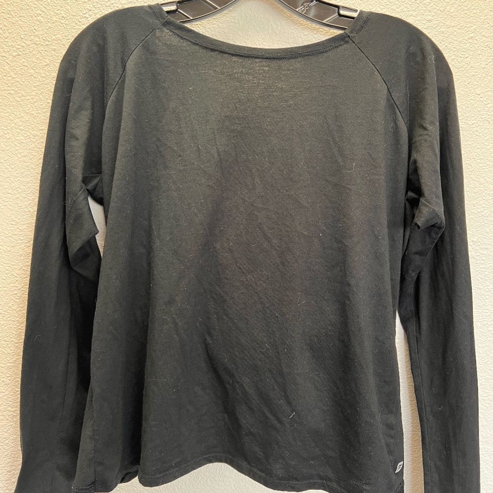 Fabletics black twist detail top